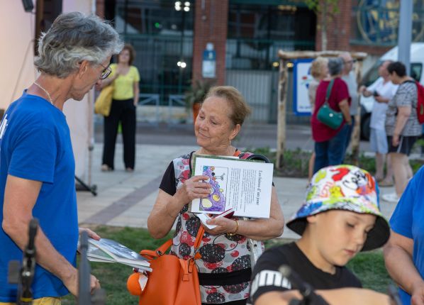La nuit du handicap 2025 - distribution de livres Les PEP 18