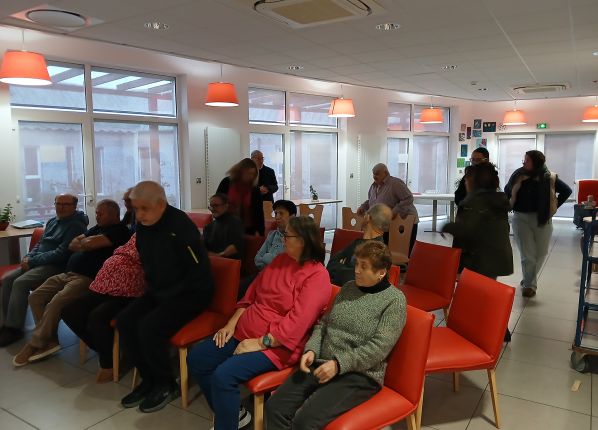90ans séance cinema à la marpahvie