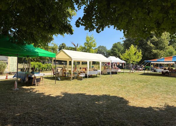 Portes ouvertes ESAT Veaugues - les stands