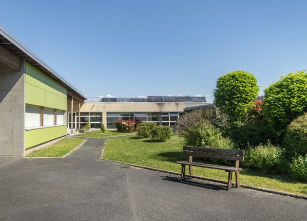 Photo de l'EAM MAS Les Grandes Terres Allée extérieure