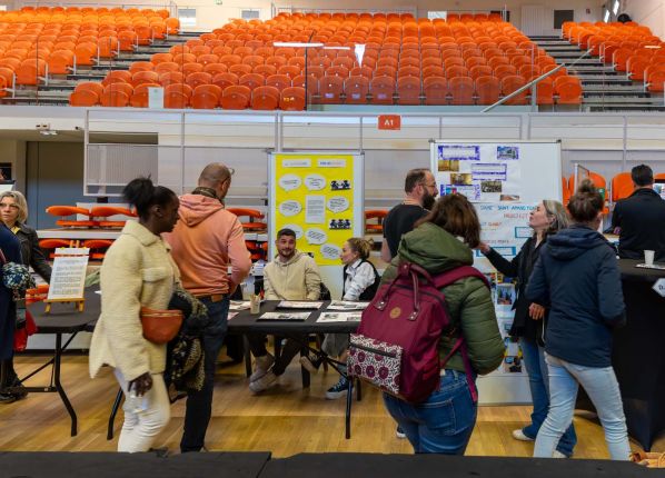 Forum salariés : les salariés découvre les stands