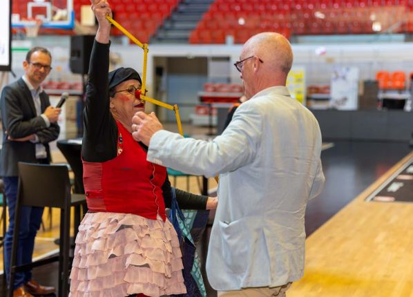 Forum salariés : clowanalyste en scène