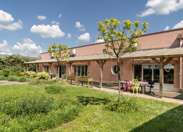 Photo EEAP Vierzon Côté jardin