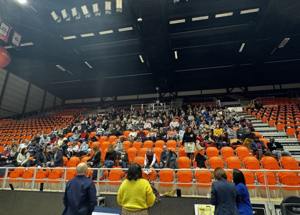 La tribune