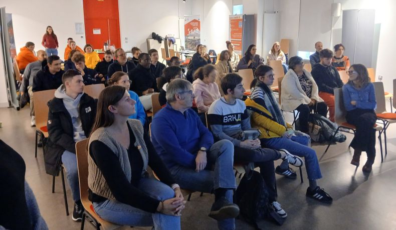 salle en conférence